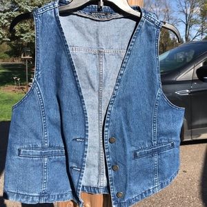 edgy nasty gal jean vest